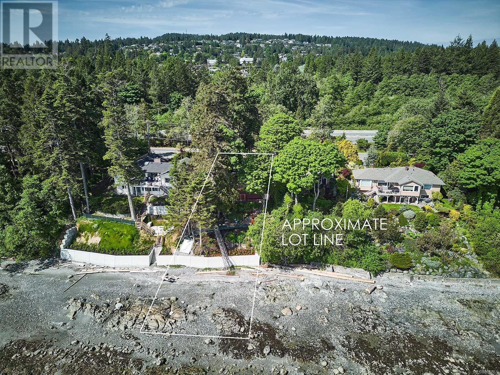 Property at 9005 Lochside Dr image 1