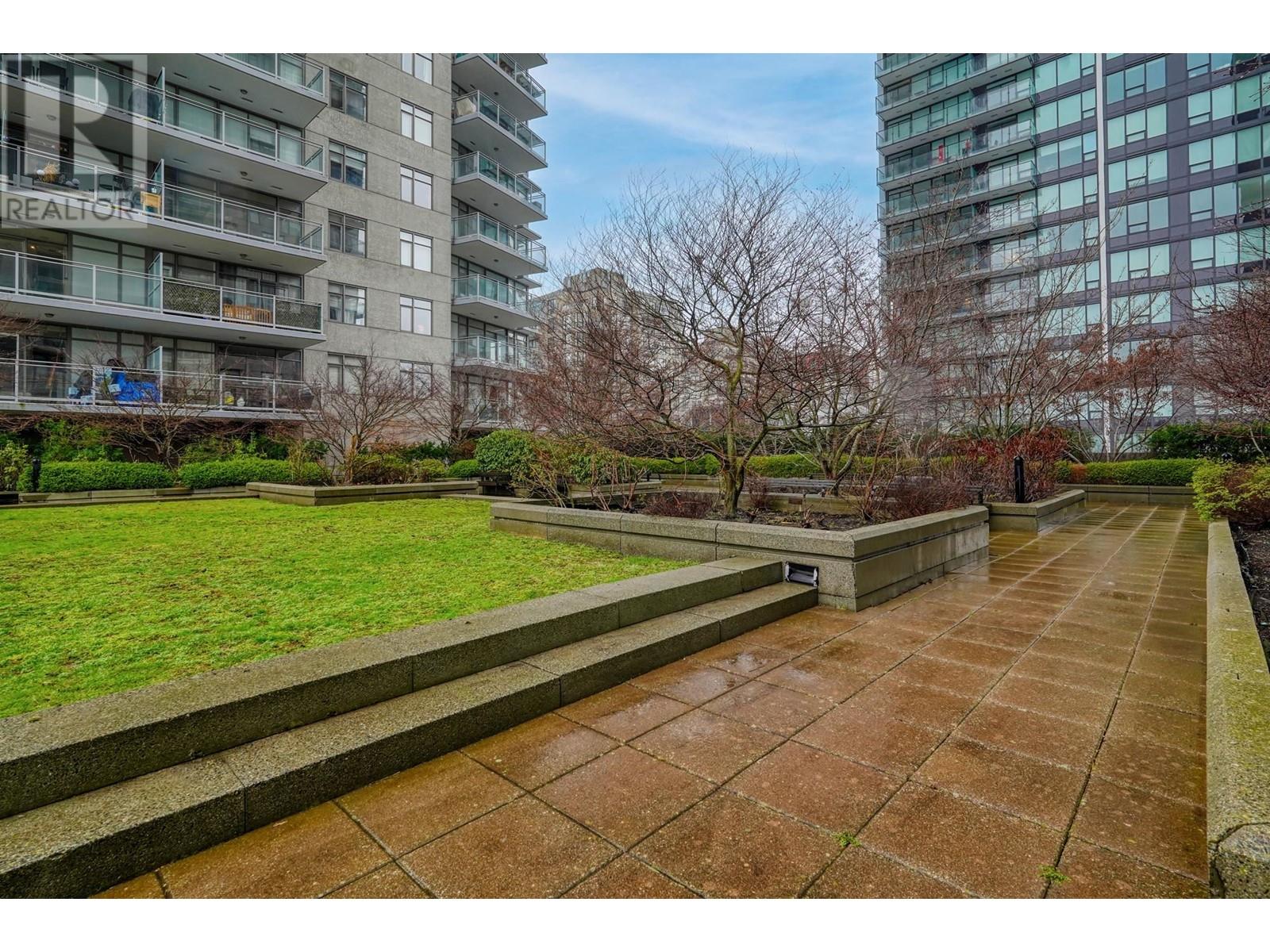 1206 888 Carnarvon Street, New Westminster, British Columbia  V3M 0C6 - Photo 26 - R2977106