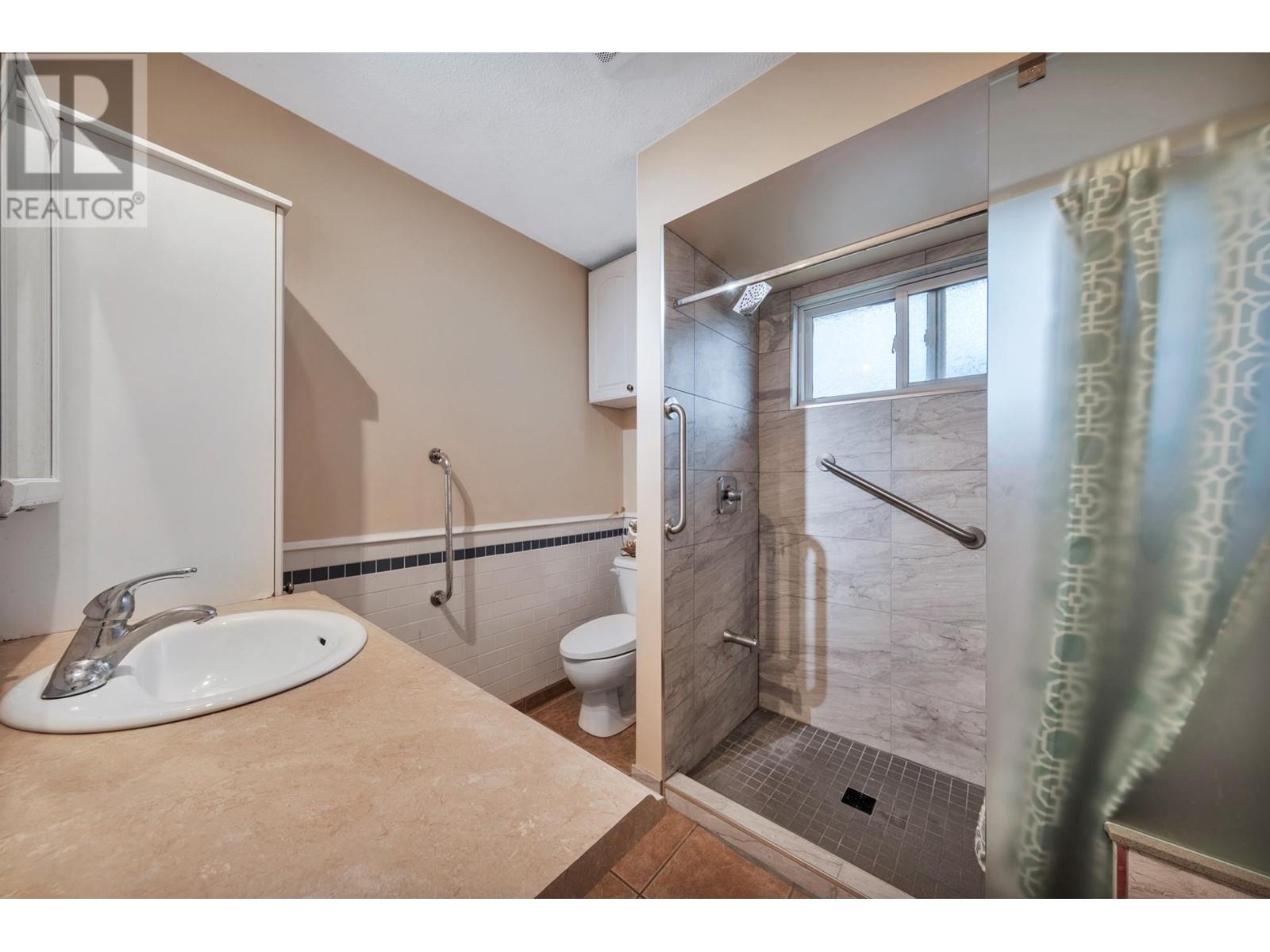1772 Manchester Court, Port Coquitlam, British Columbia  V3B 5R7 - Photo 13 - R2977114