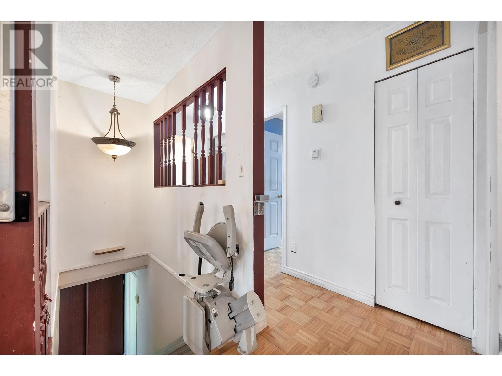 Property at 1772 MANCHESTER COURT image 4