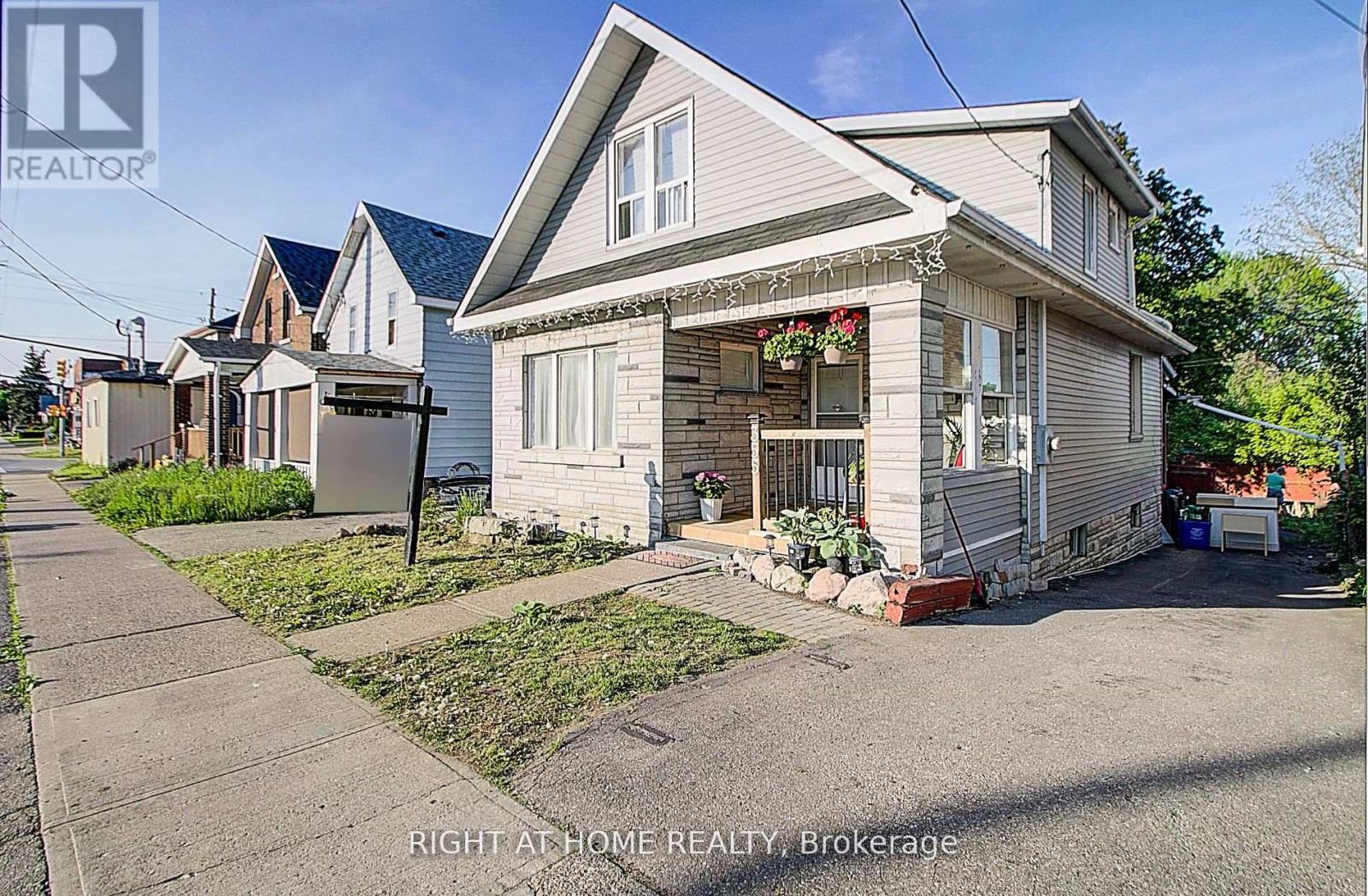 Property at 355 RITSON ROAD S image 1