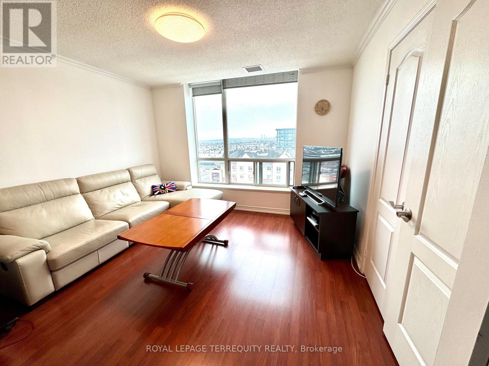 1006 - 745 New Westminster Drive, Vaughan, Ontario  L4J 8J9 - Photo 16 - N12015680