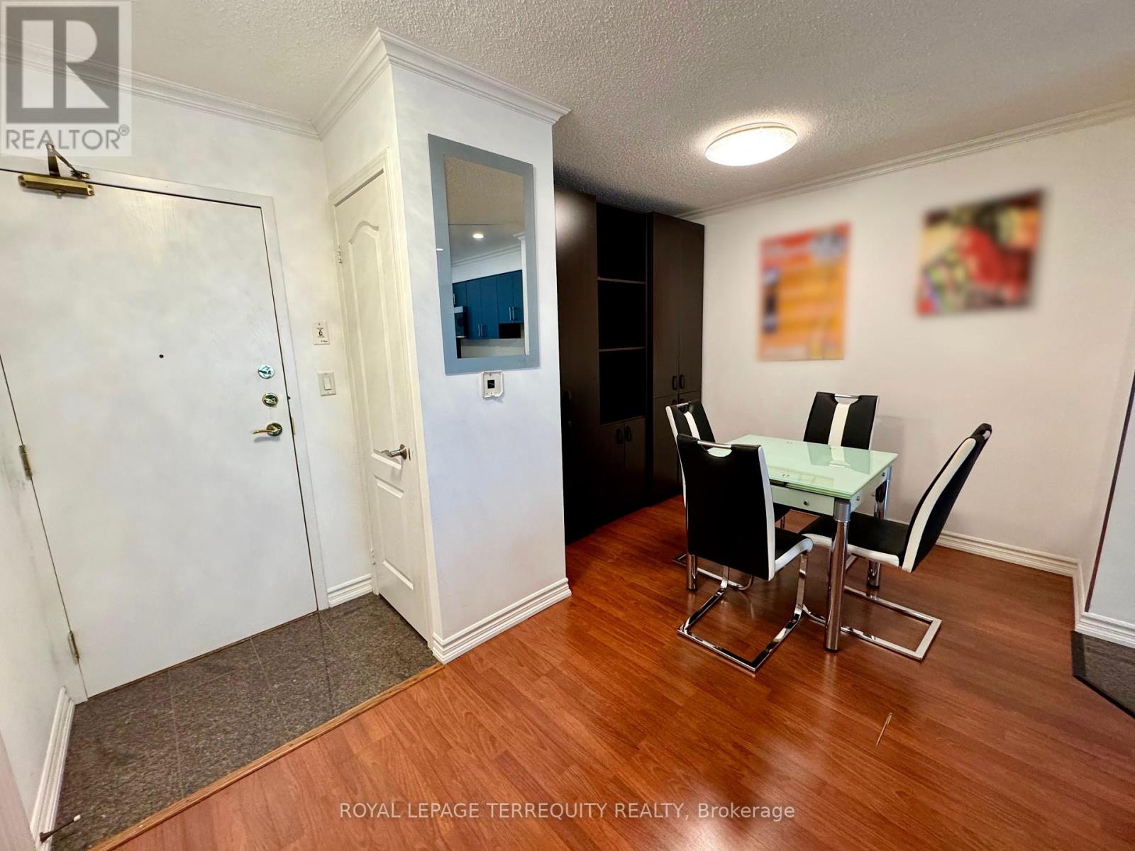 1006 - 745 New Westminster Drive, Vaughan, Ontario  L4J 8J9 - Photo 6 - N12015680