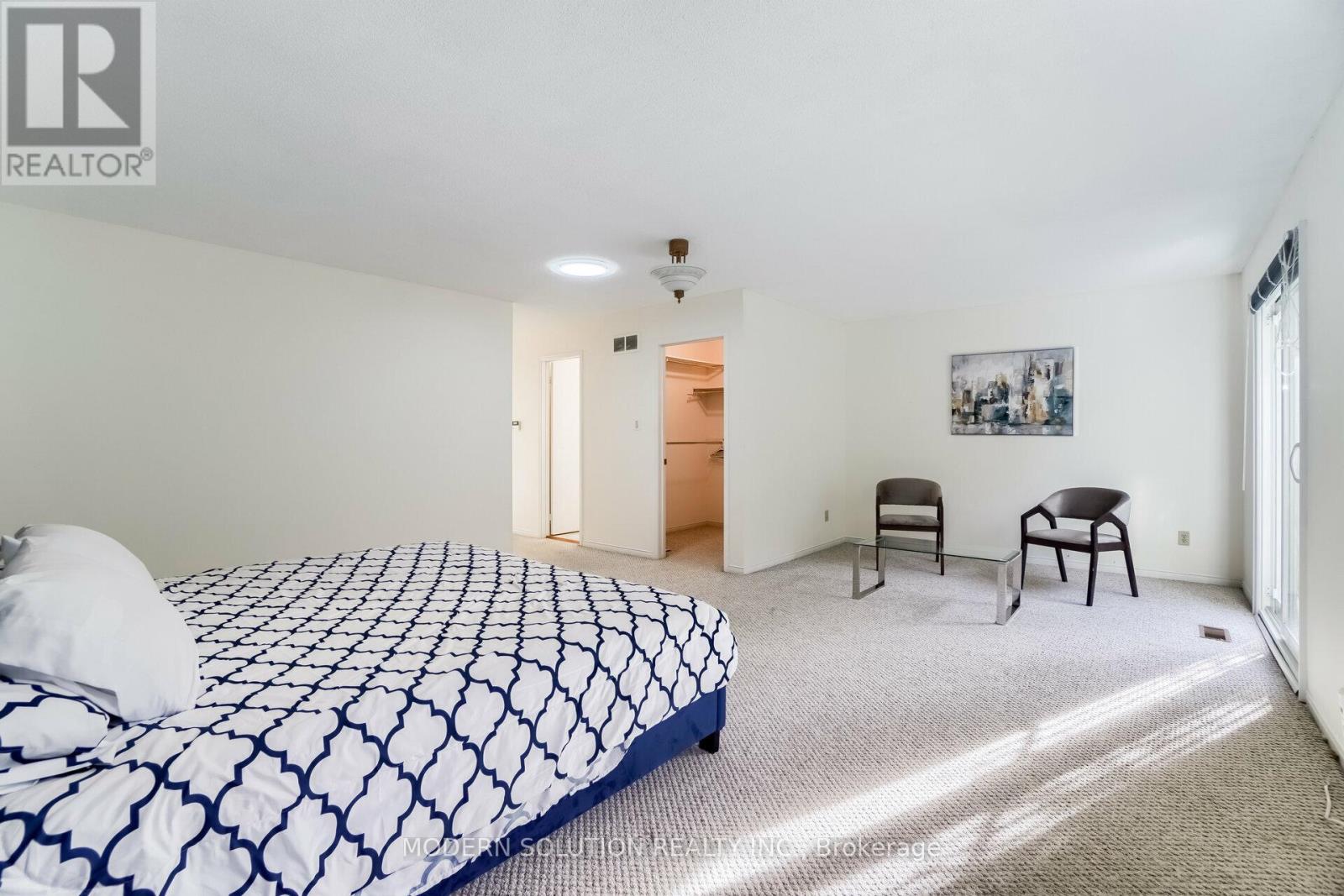 617 Curzon Avenue, Mississauga, Ontario  L5G 1P8 - Photo 25 - W12015706