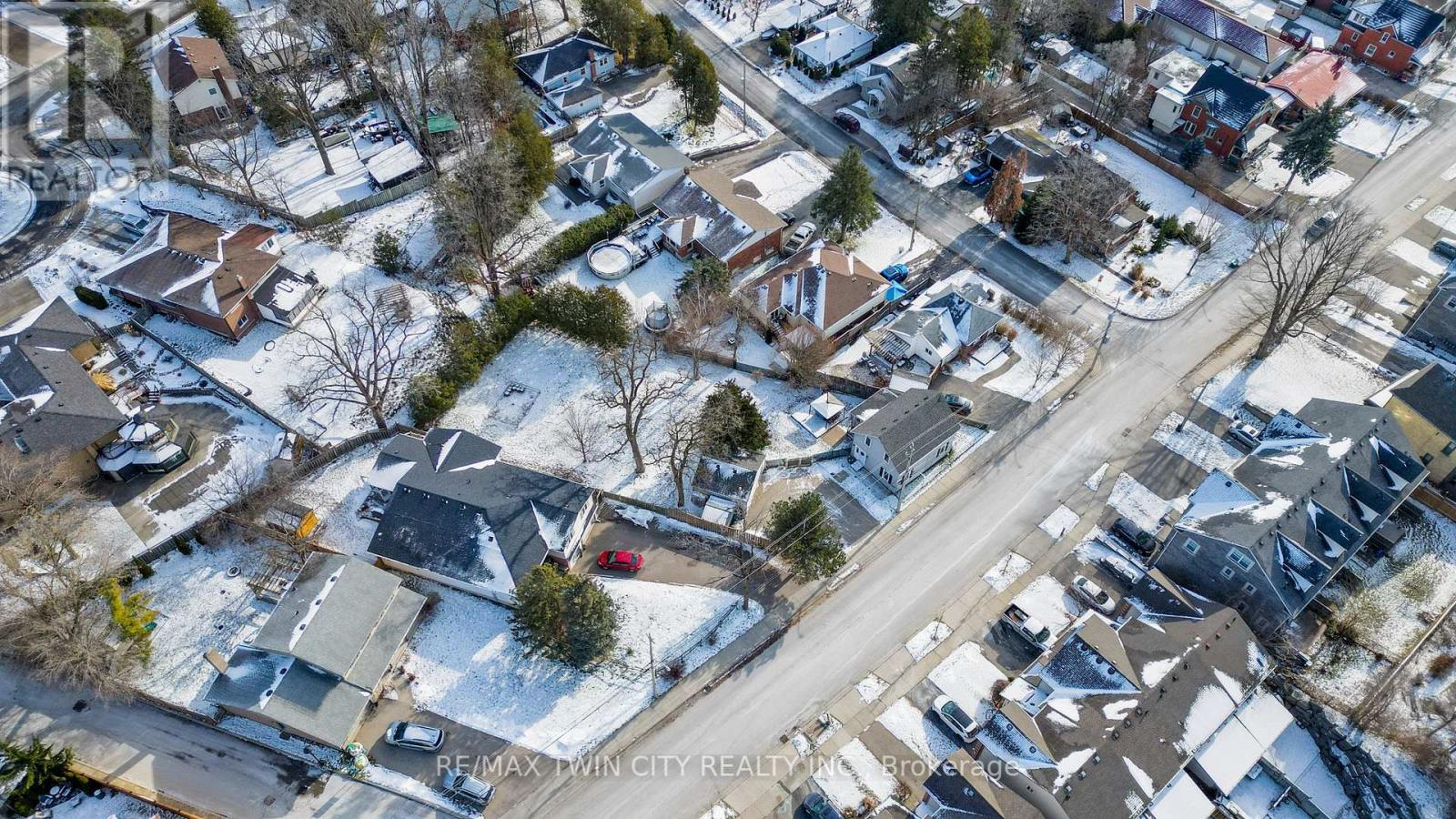 Property at 64 WOOLWICH STREET image 4