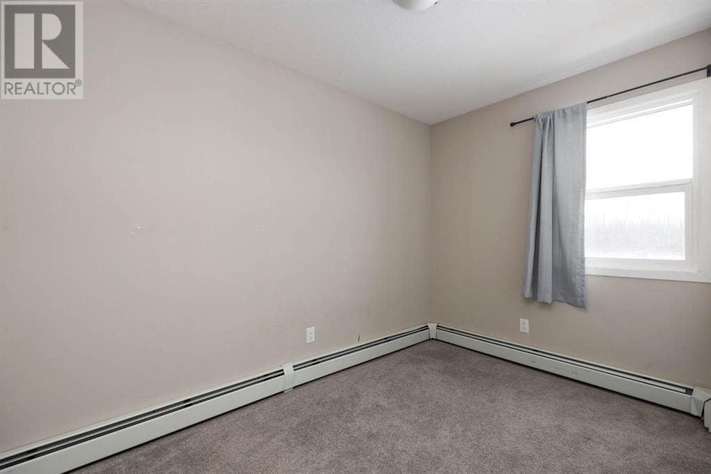 Property at 628, 201 Abasand Drive image 2