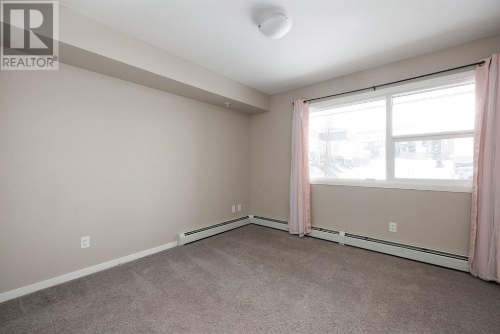 Property at 628, 201 Abasand Drive image 5