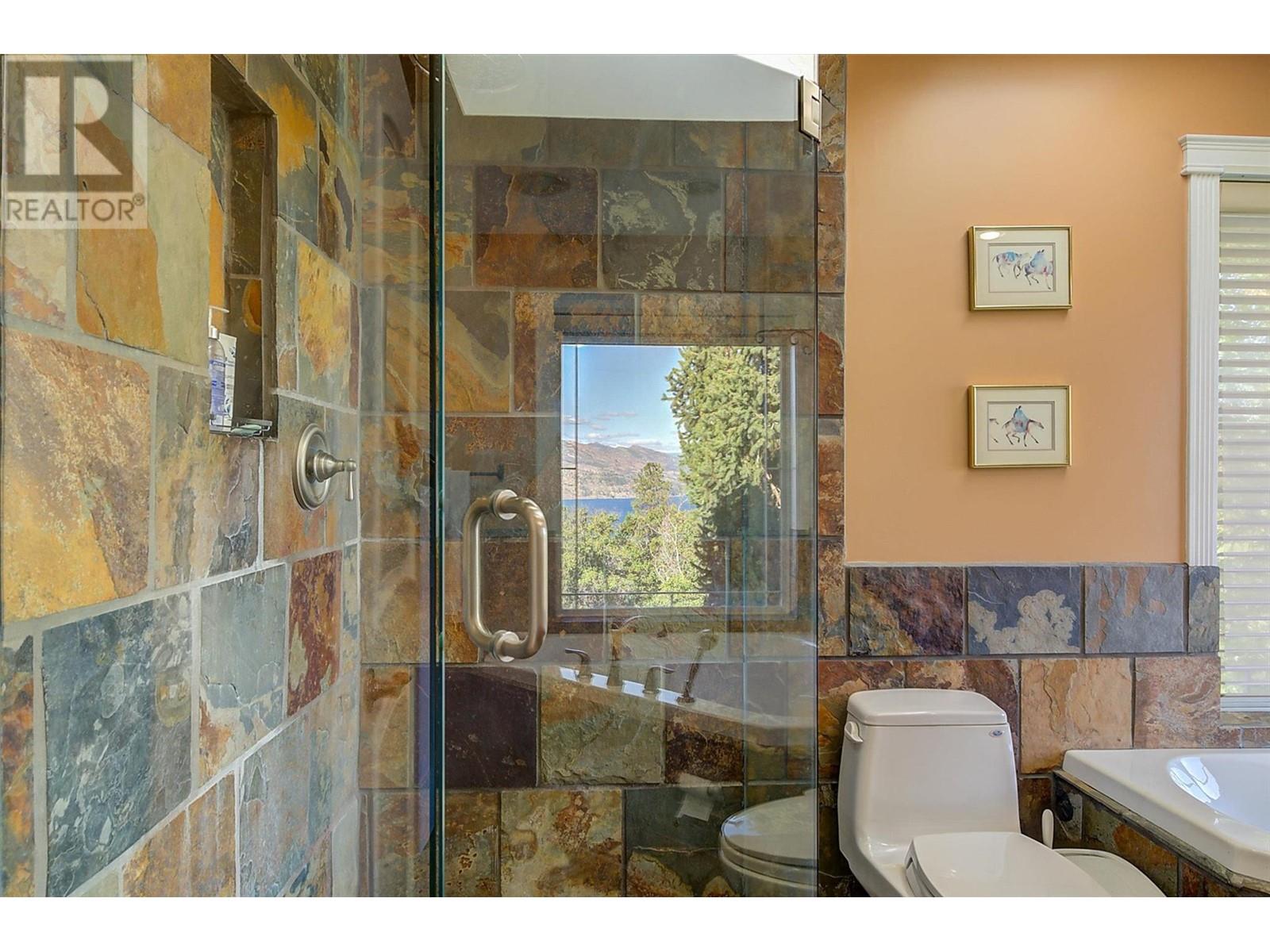 Property at 4649 Princeton Avenue image 1
