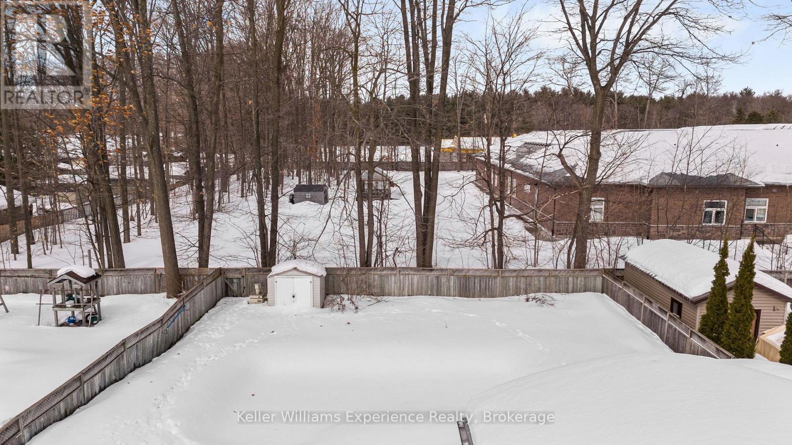 11 Payette Drive, Penetanguishene, Ontario  L9M 1H4 - Photo 15 - S12015813