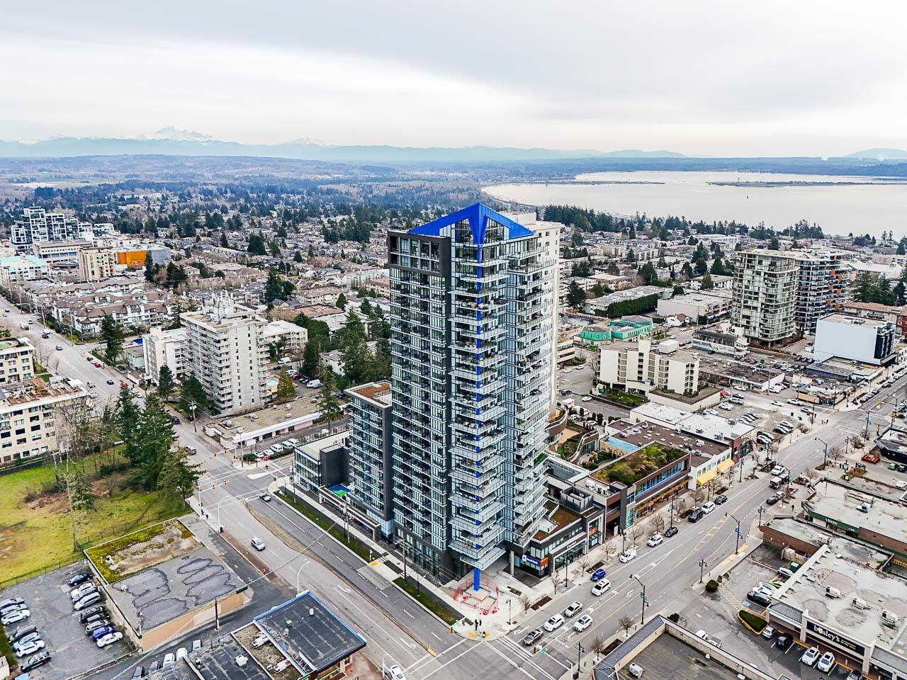 201 1586 Johnston Road, White Rock, British Columbia  V4B 0C6 - Photo 1 - C8067457