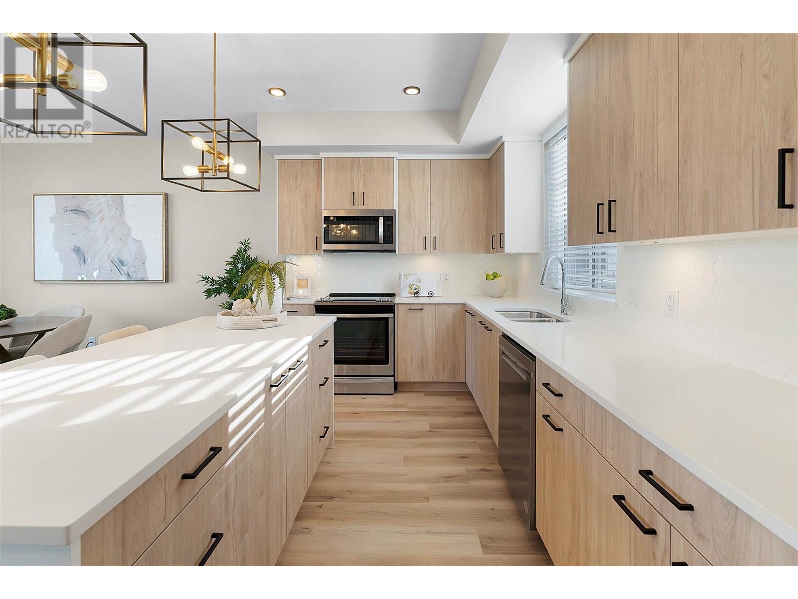 4025 Gellatly Road S Unit# 125, West Kelowna, British Columbia  V4T 0E6 - Photo 6 - 10336133