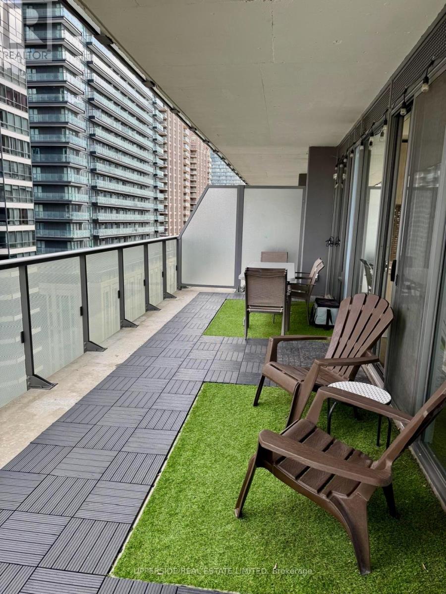 1222 - 57 St Joseph Street, Toronto, Ontario  M5S 0C5 - Photo 11 - C12012973