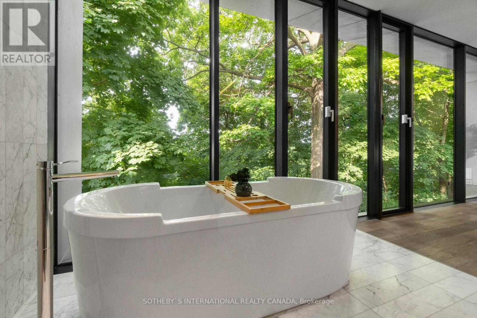 95 Riverview Drive, Toronto, Ontario  M4N 3C6 - Photo 26 - C12015809