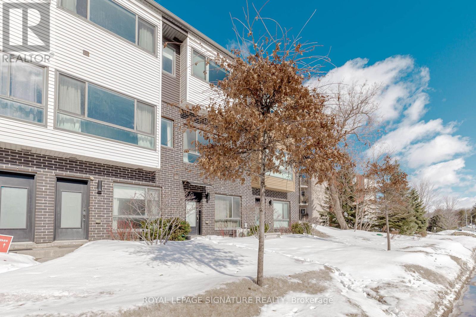 Property at 18 - 369 ESSA ROAD image 2