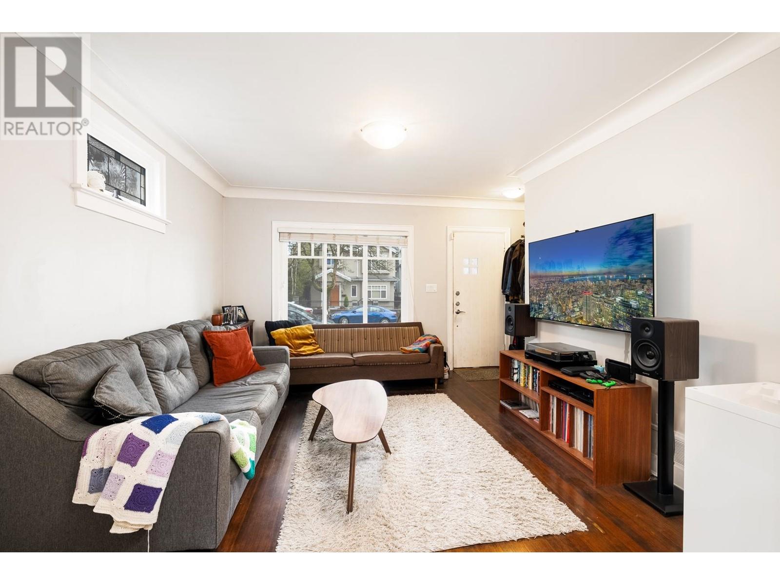 5287 Somerville Street, Vancouver, British Columbia  V5W 3H3 - Photo 5 - R2972193