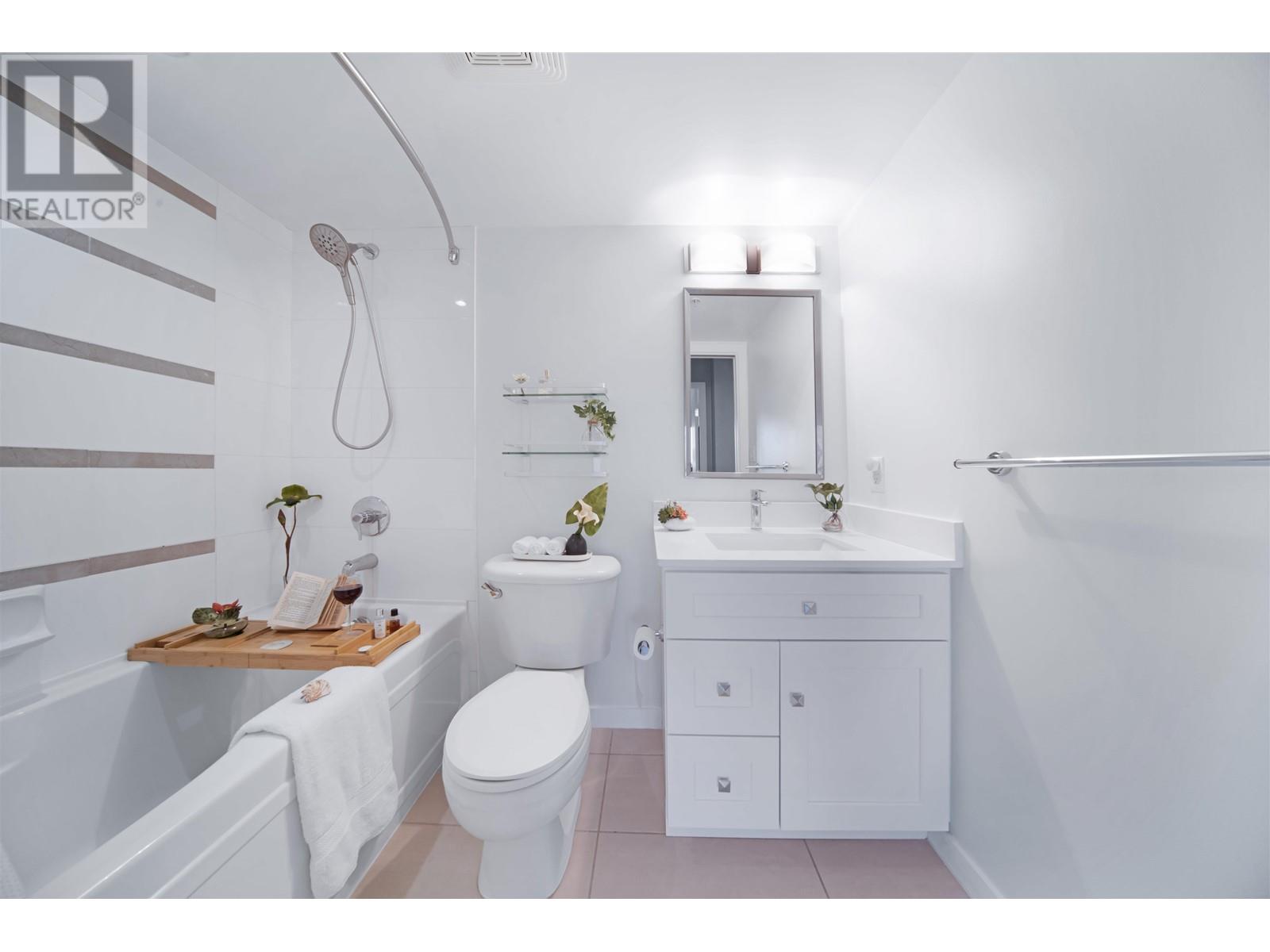 1802 909 Mainland Street, Vancouver, British Columbia  V6B 1S3 - Photo 10 - R2974854
