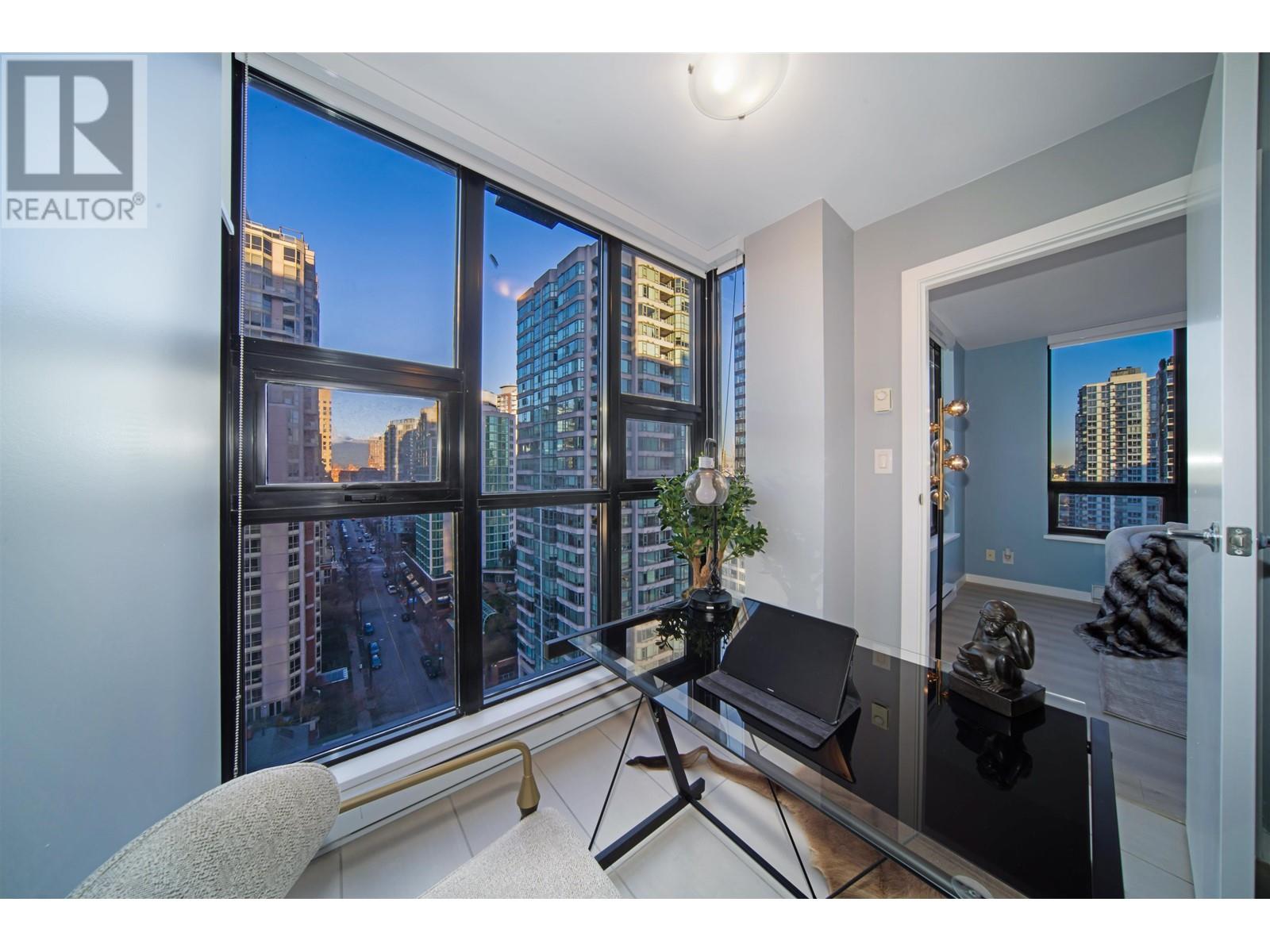 1802 909 Mainland Street, Vancouver, British Columbia  V6B 1S3 - Photo 5 - R2974854