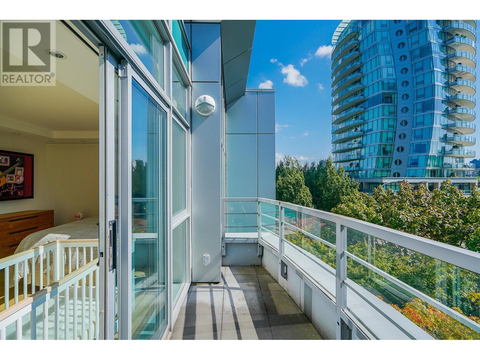 403 Beach Crescent, Vancouver, British Columbia  V6Z 3C9 - Photo 22 - R2976646