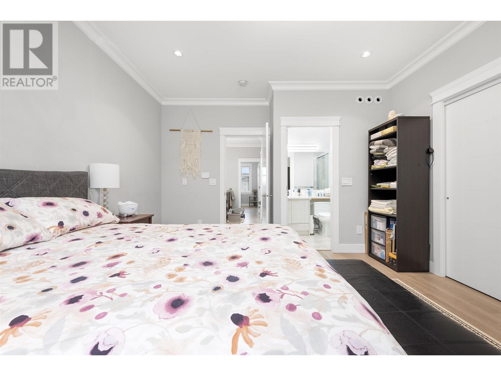 Listing Picture 15 of 28 : 2 9560 ALEXANDRA ROAD, Richmond / 烈治文 - 魯藝地產 Yvonne Lu Group - MLS Medallion Club Member