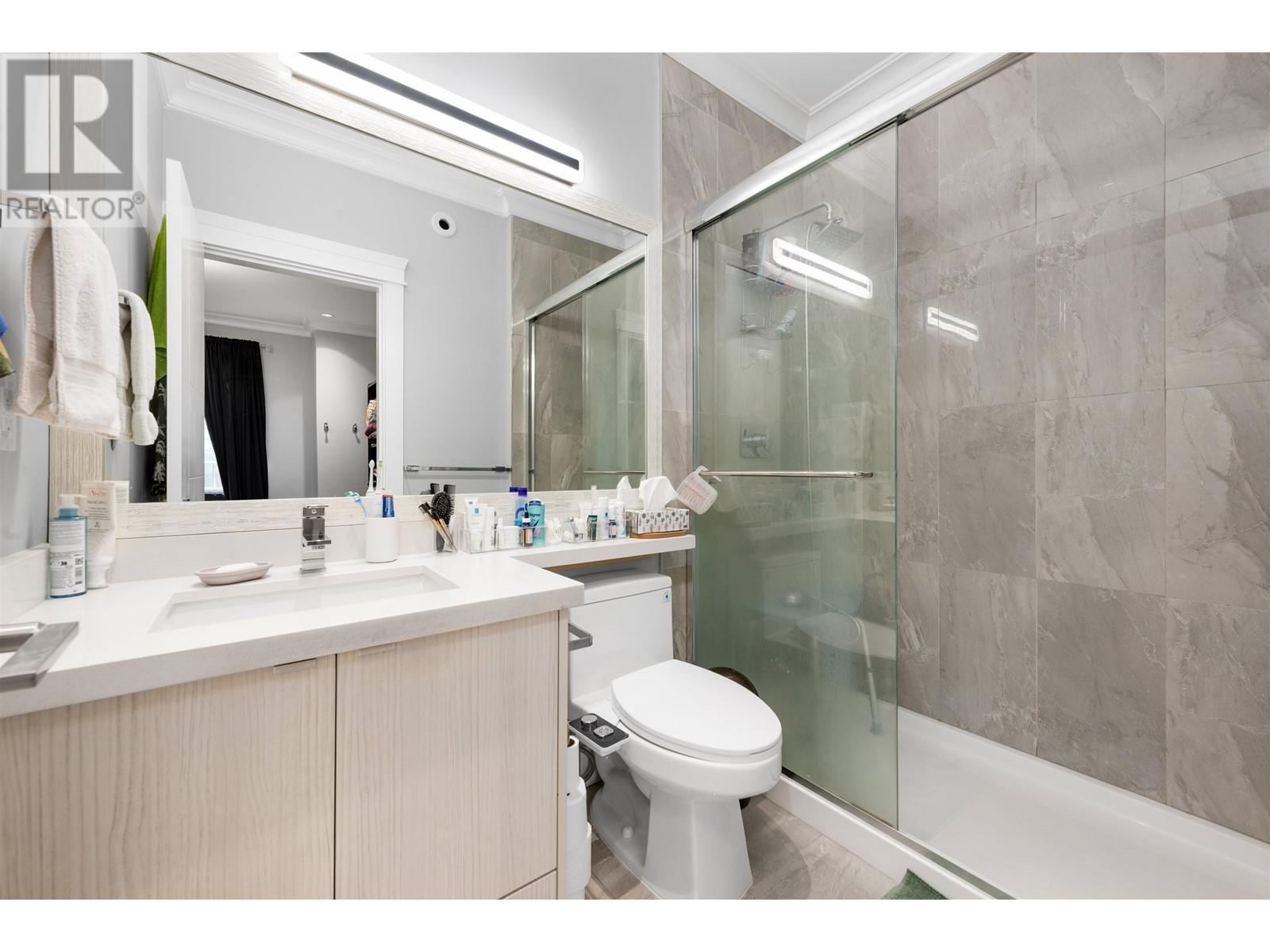 Listing Picture 16 of 28 : 2 9560 ALEXANDRA ROAD, Richmond / 烈治文 - 魯藝地產 Yvonne Lu Group - MLS Medallion Club Member