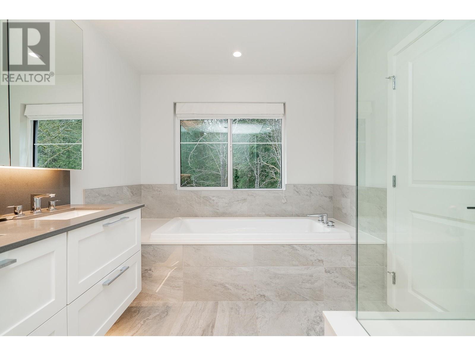 46 3306 Princeton Avenue, Coquitlam, British Columbia  V3E 0M9 - Photo 17 - R2977124