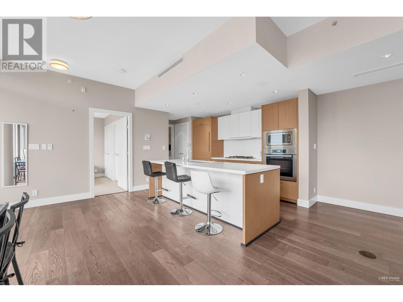 102 908 Keith Road, West Vancouver, British Columbia  V7T 1M3 - Photo 12 - R2977063