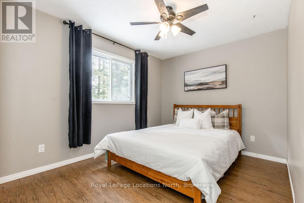 350 Zoo Park Road, Wasaga Beach, Ontario  L9Z 1S7 - Photo 12 - S12015835