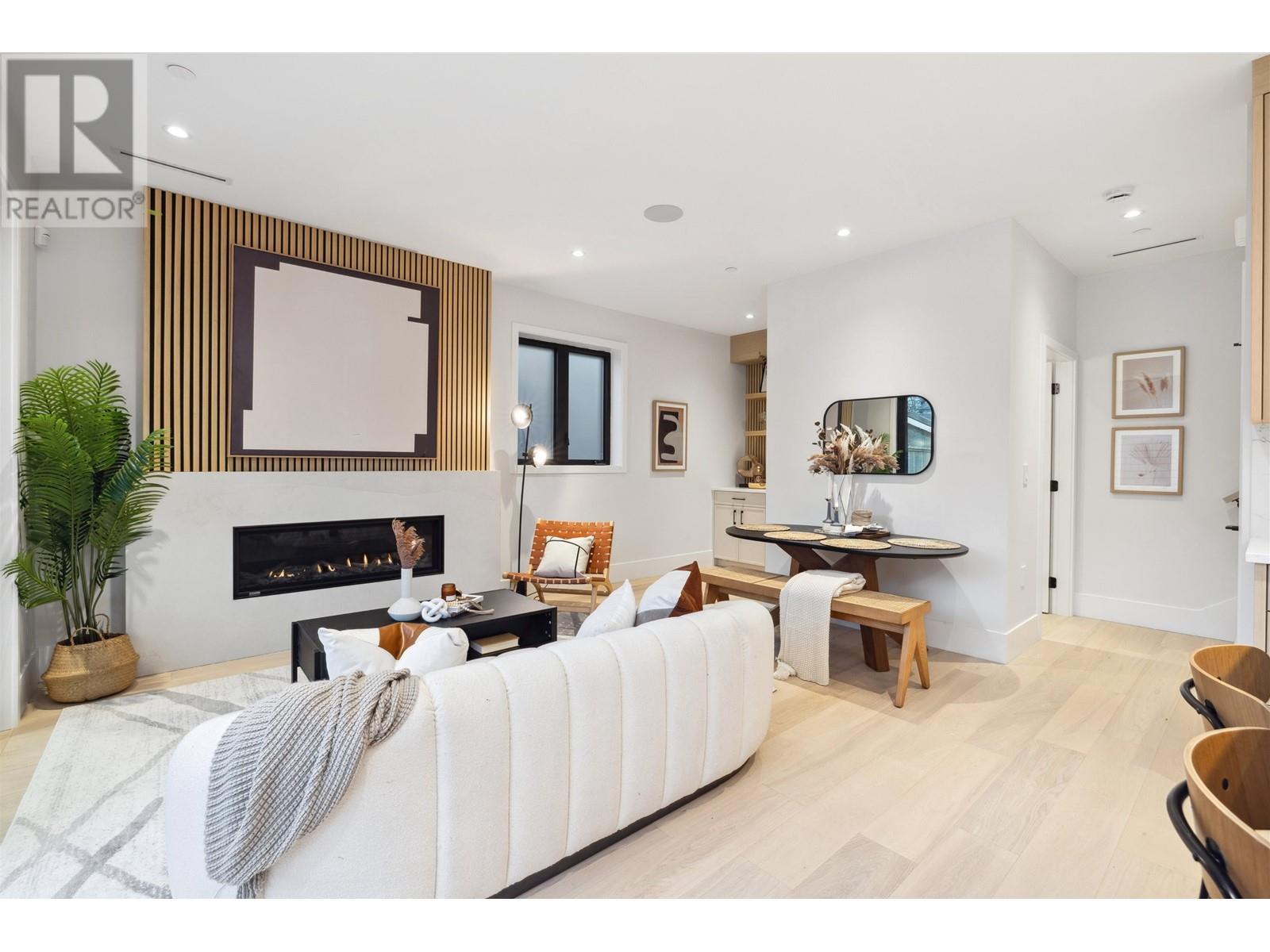 2 3517 W 23 Avenue, Vancouver, British Columbia  V6S 1K4 - Photo 9 - R2977153