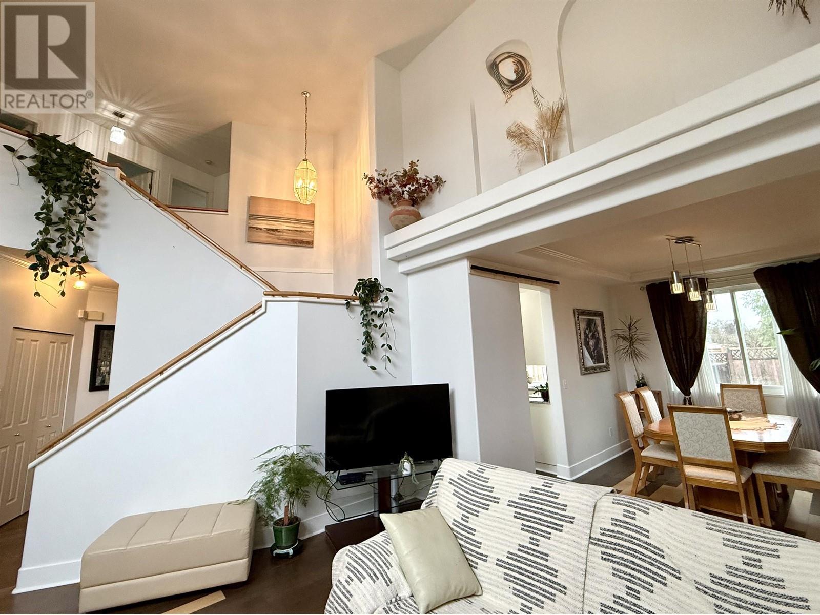 3066 Skeena Street, Port Coquitlam, British Columbia  V3B 7N8 - Photo 5 - R2977174