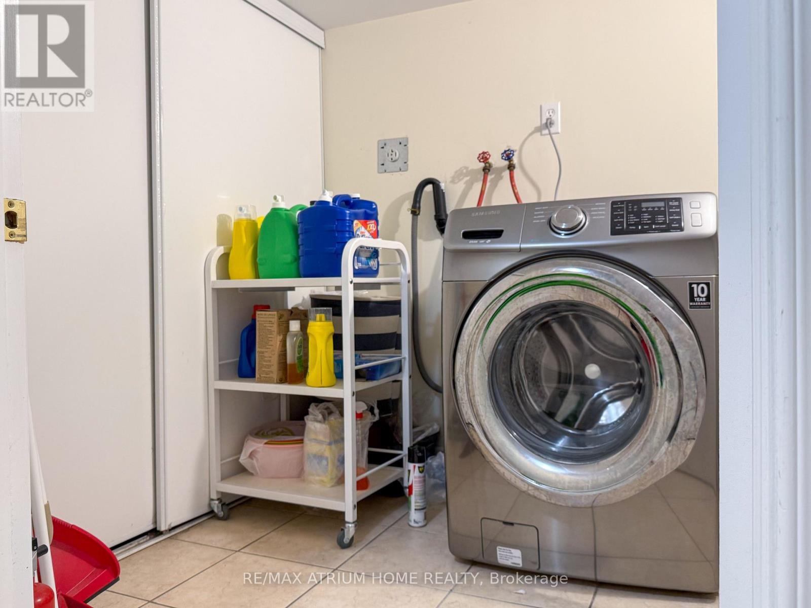 Room 1 - 42 Fairchild Avenue, Toronto, Ontario  M2M 1T7 - Photo 12 - C12015838