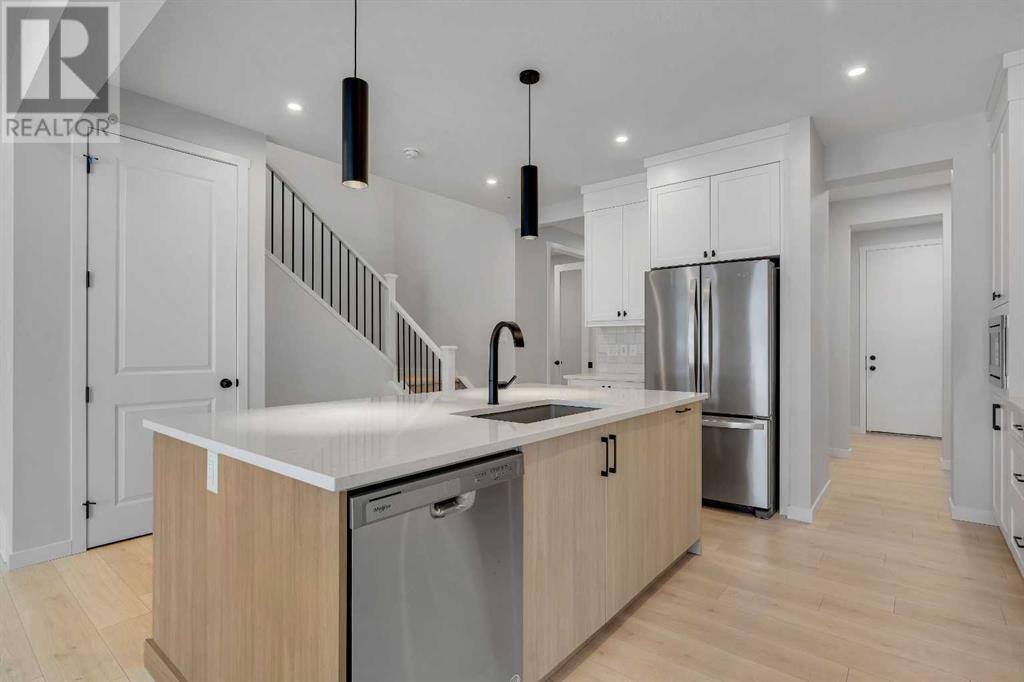 80 Creekview Manor Sw, Calgary, Alberta  T2X 5Y1 - Photo 12 - A2174936