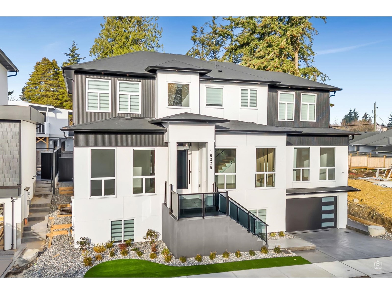 Property at 16025 9A AVENUE image 1