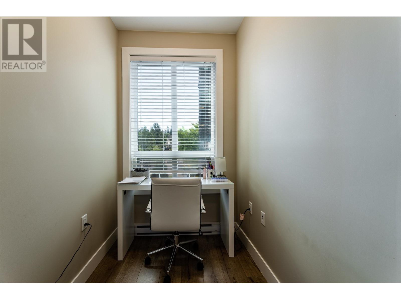 215 12460 191 Street, Pitt Meadows, British Columbia  V3Y 2J2 - Photo 14 - R2976795