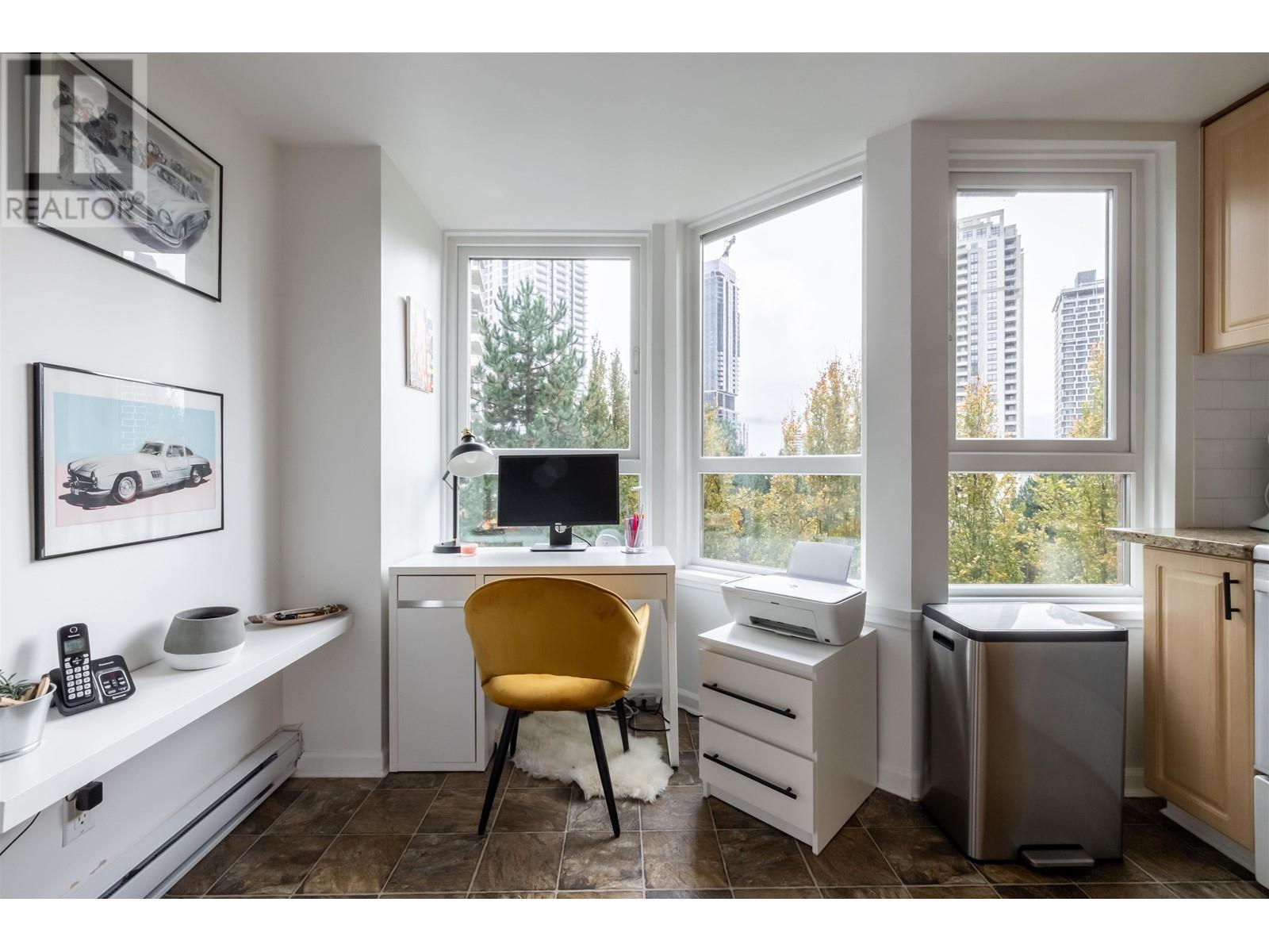 Listing Picture 14 of 40 : 802 6152 KATHLEEN AVENUE, Burnaby / 本拿比 - 魯藝地產 Yvonne Lu Group - MLS Medallion Club Member