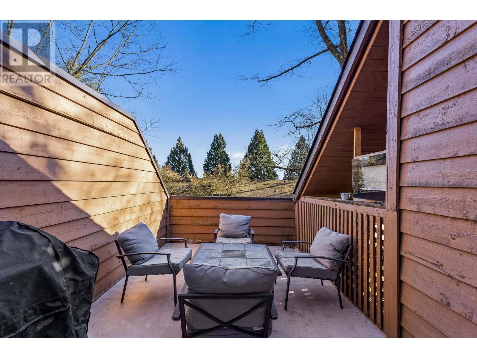 301 Cardiff Way, Port Moody, British Columbia  V3H 3W4 - Photo 17 - R2965164