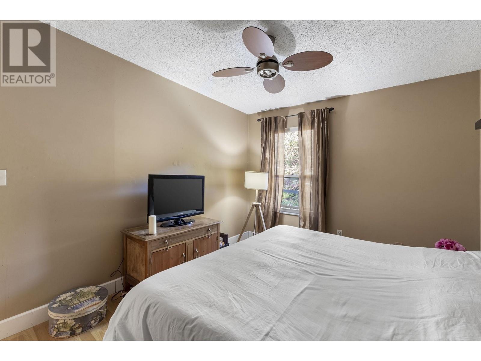 301 Cardiff Way, Port Moody, British Columbia  V3H 3W4 - Photo 21 - R2965164