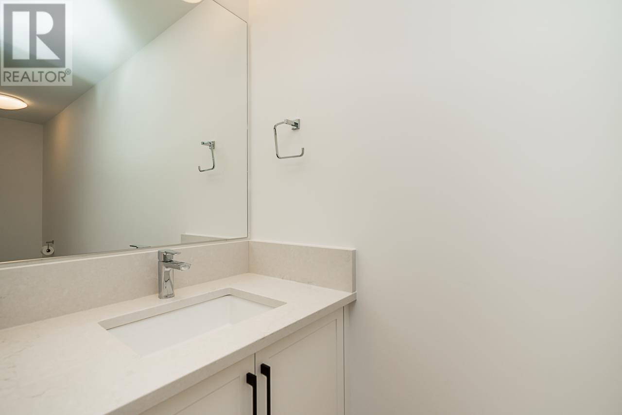 7531 Mary Avenue, Burnaby, British Columbia  V3N 3G4 - Photo 25 - R2976840