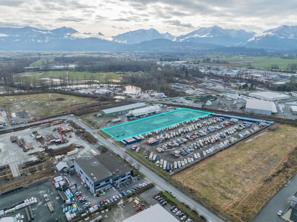 44394 Progress Way, West Chilliwack, Chilliwack, British Columbia  V2R 0L2 - Photo 6 - C8059641