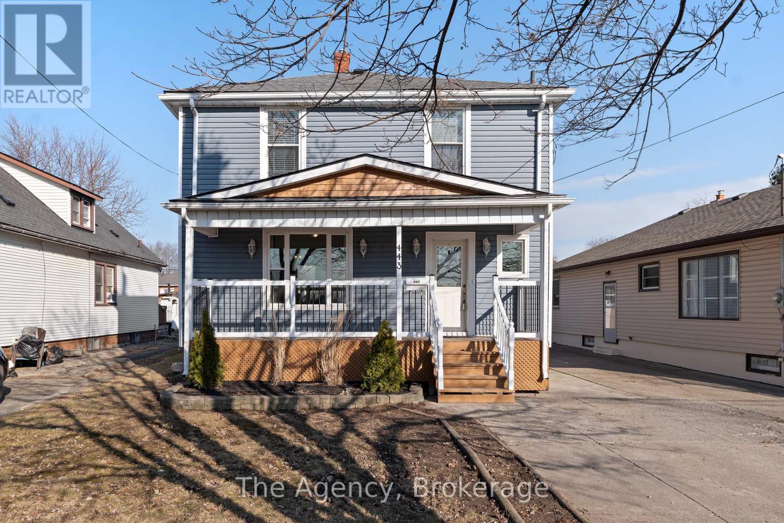 443 Davis Street, Port Colborne, Ontario  L3K 1Z7 - Photo 1 - X12015925