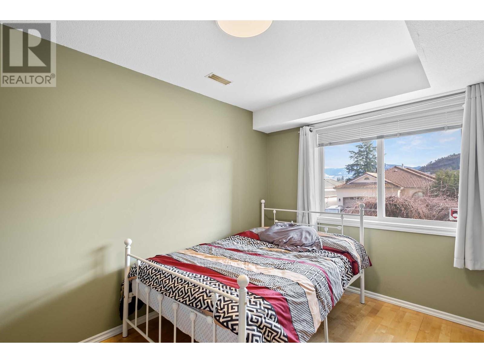 452 Glen Pine Court Unit# 9, Kelowna, British Columbia  V1V 1W7 - Photo 29 - 10337077