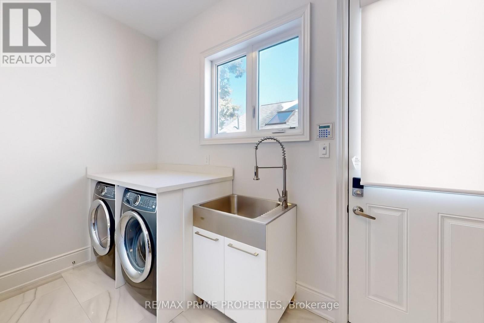 110 Snively Street, Richmond Hill, Ontario  L4E 3E8 - Photo 21 - N12015929