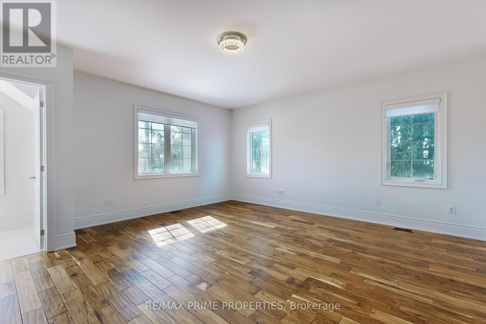 110 Snively Street, Richmond Hill, Ontario  L4E 3E8 - Photo 32 - N12015929
