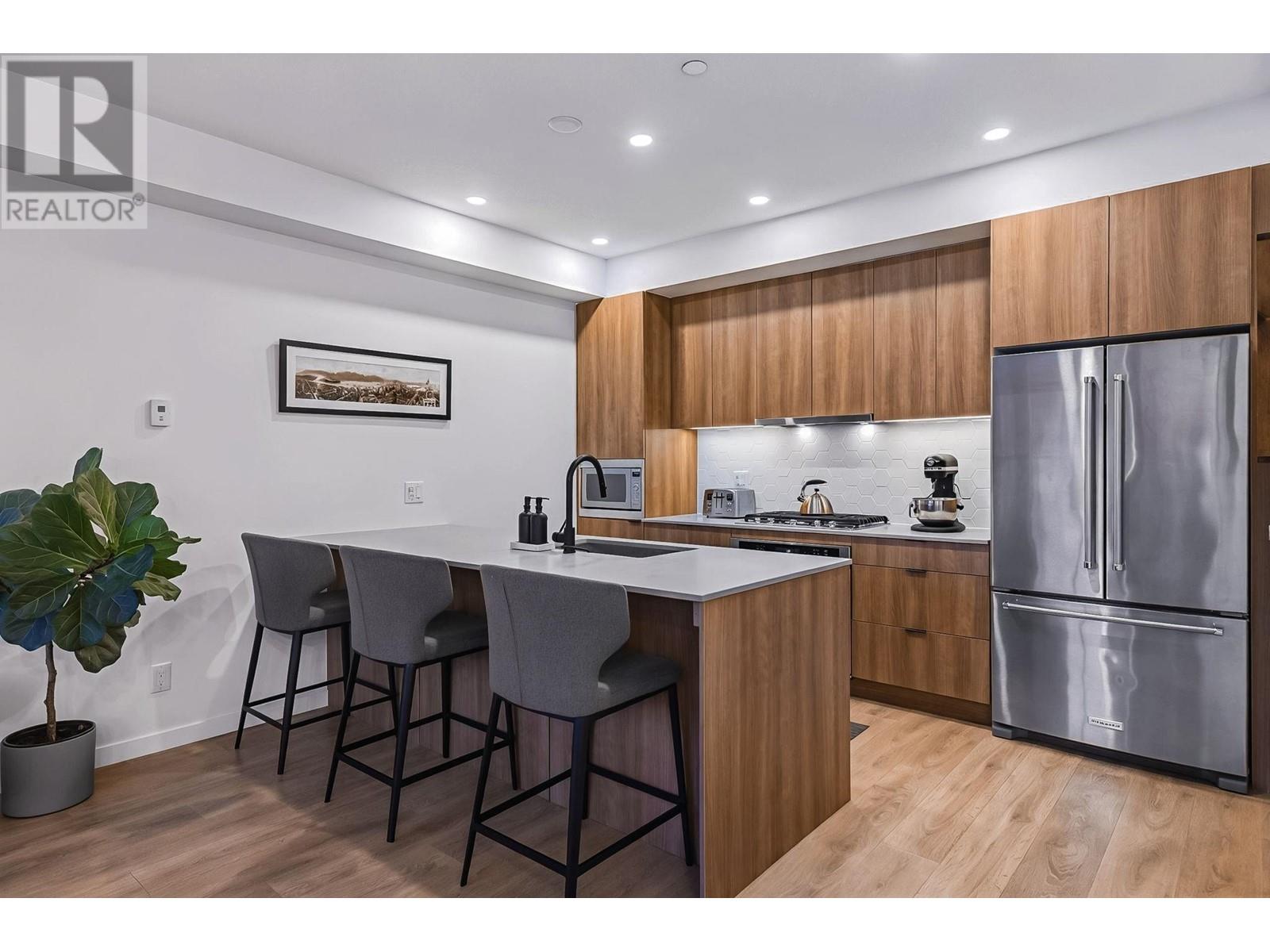 35 533 E 3rd Street, North Vancouver, British Columbia  V7L 1G4 - Photo 8 - R2962862