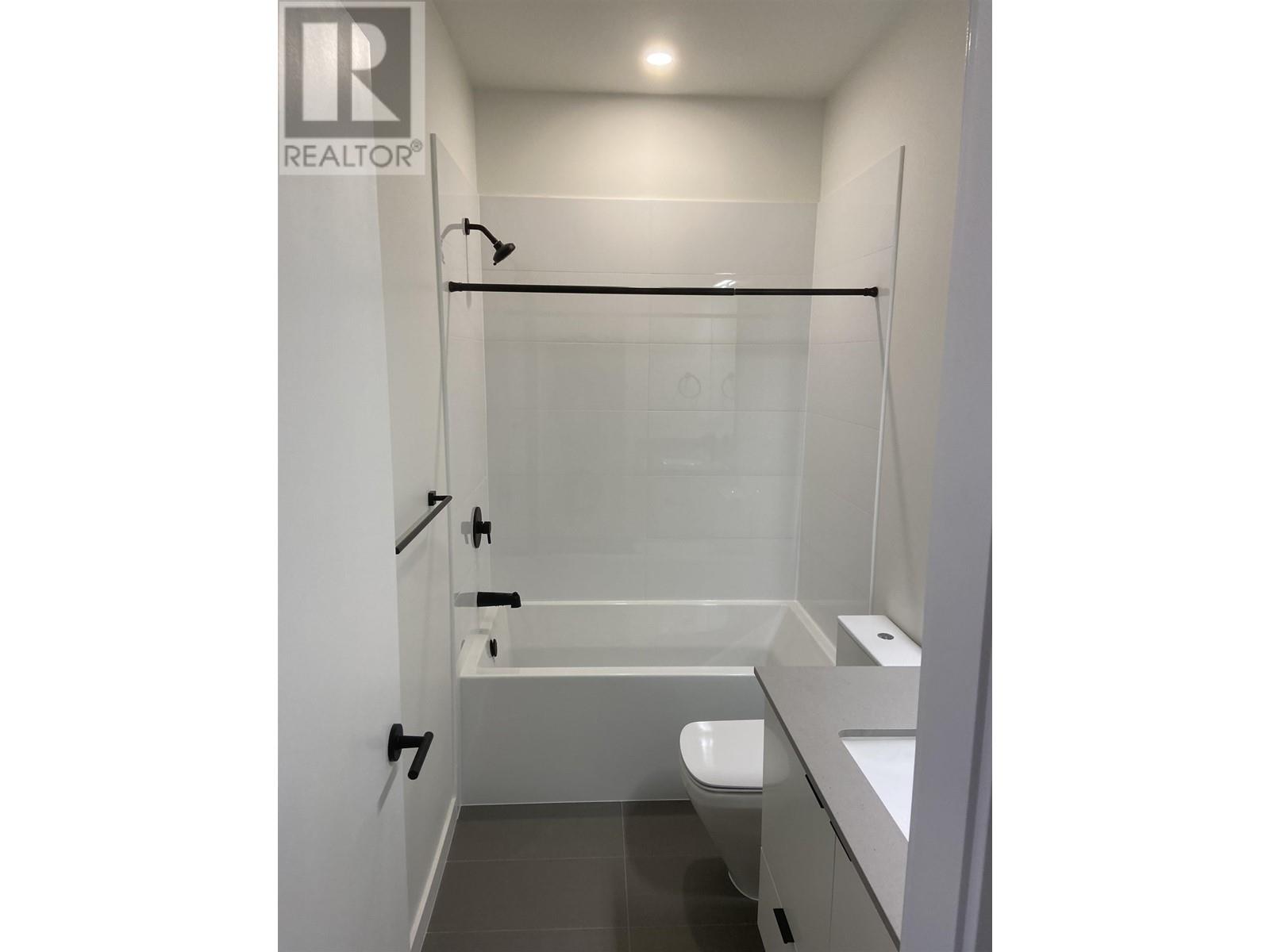 35 533 E 3rd Street, North Vancouver, British Columbia  V7L 1G4 - Photo 30 - R2962862
