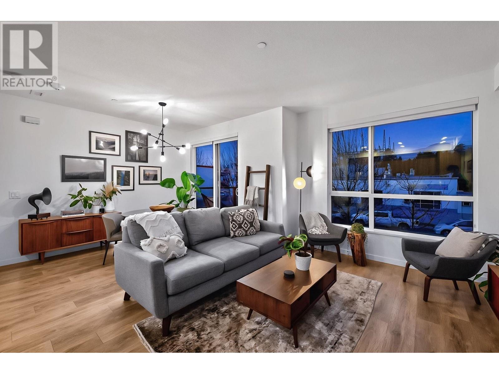 35 533 E 3rd Street, North Vancouver, British Columbia  V7L 1G4 - Photo 11 - R2962862