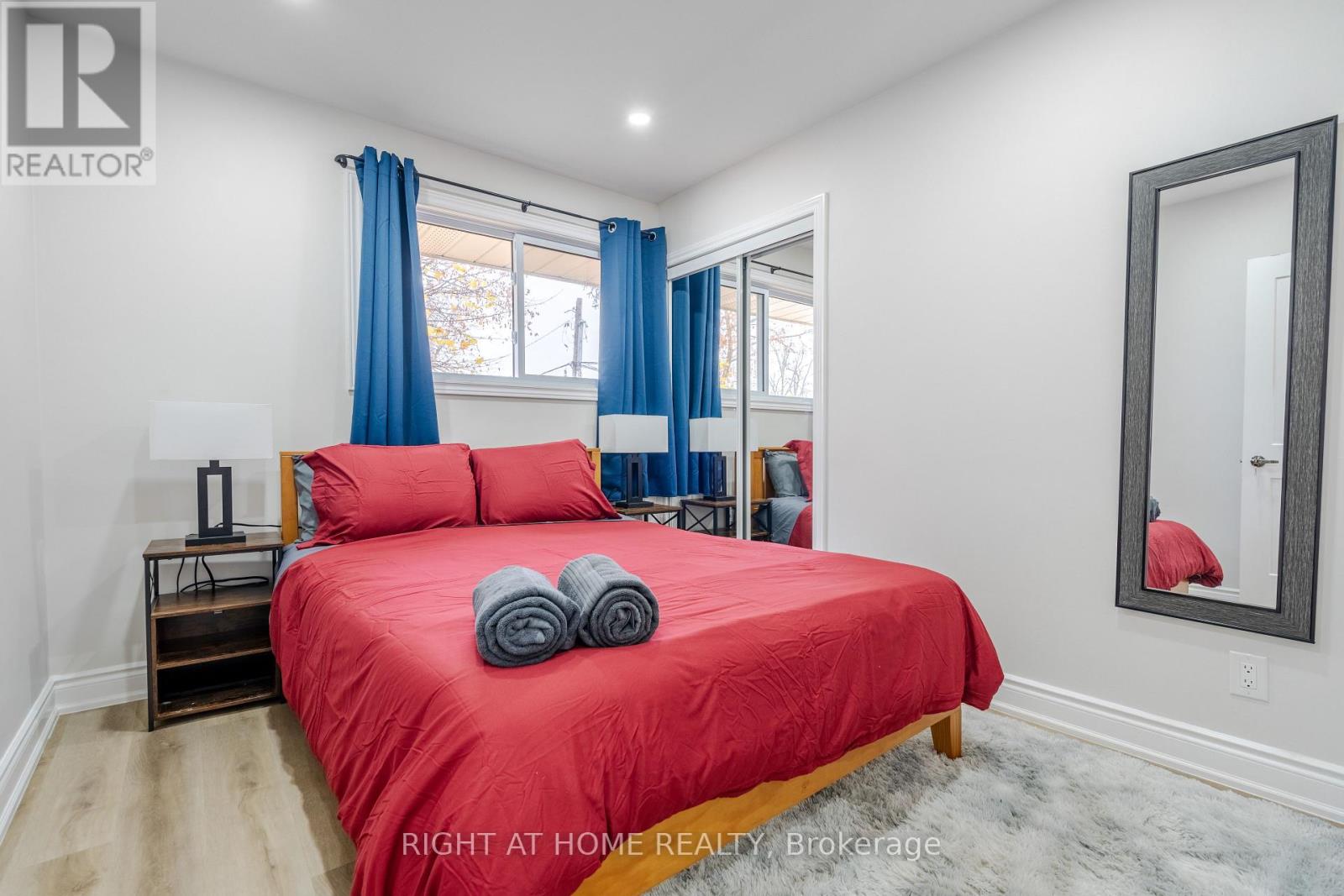 Main Floor - 228 King Edward Avenue, London South (South J), Ontario  N5Z 3T7 - Photo 13 - X12015884