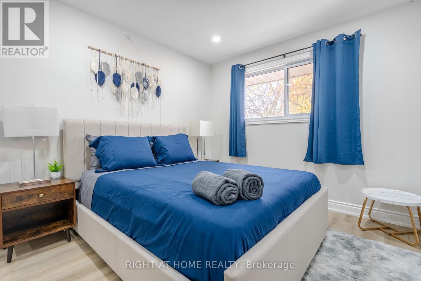 Main Floor - 228 King Edward Avenue, London South (South J), Ontario  N5Z 3T7 - Photo 15 - X12015884
