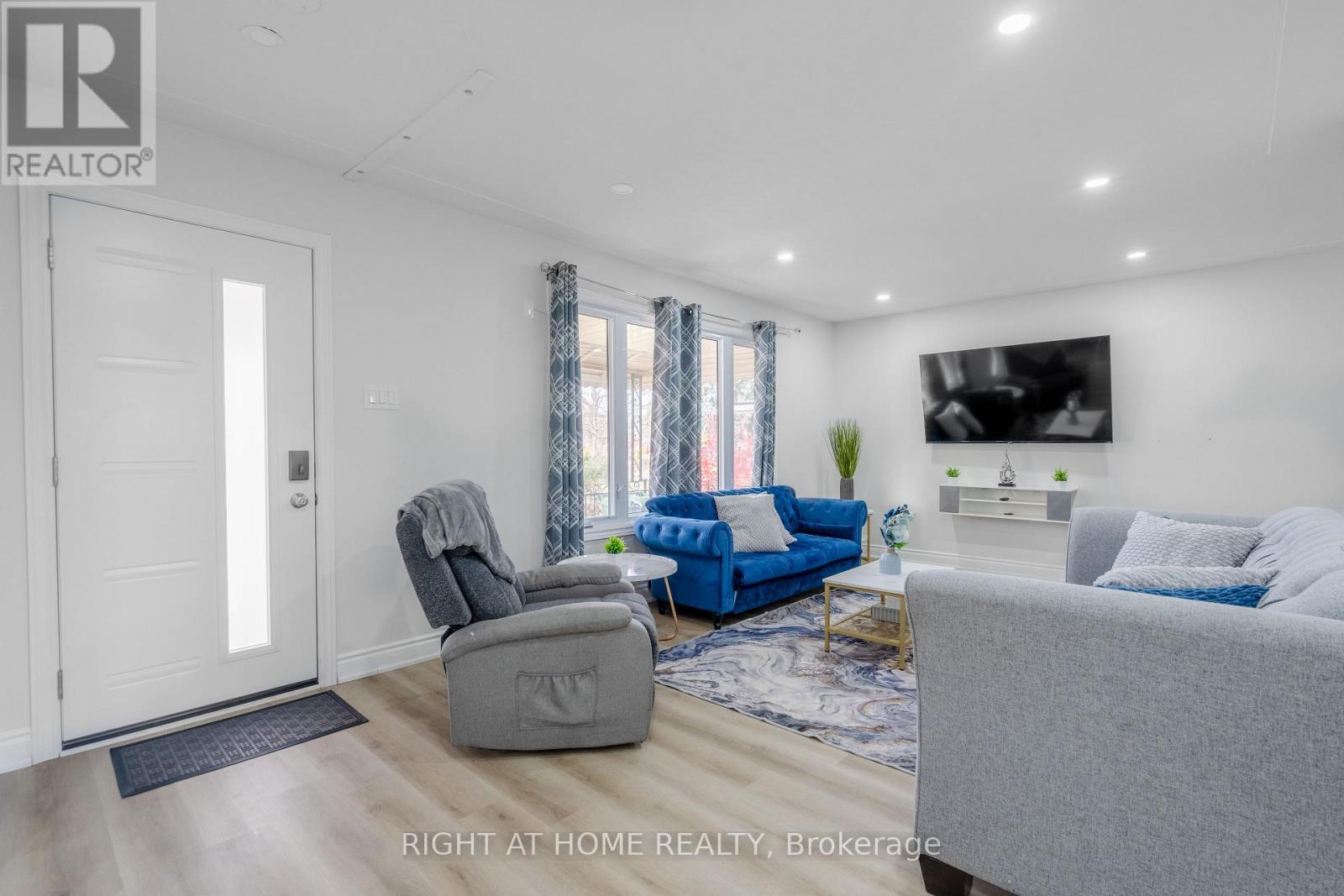 Main Floor - 228 King Edward Avenue, London South (South J), Ontario  N5Z 3T7 - Photo 6 - X12015884