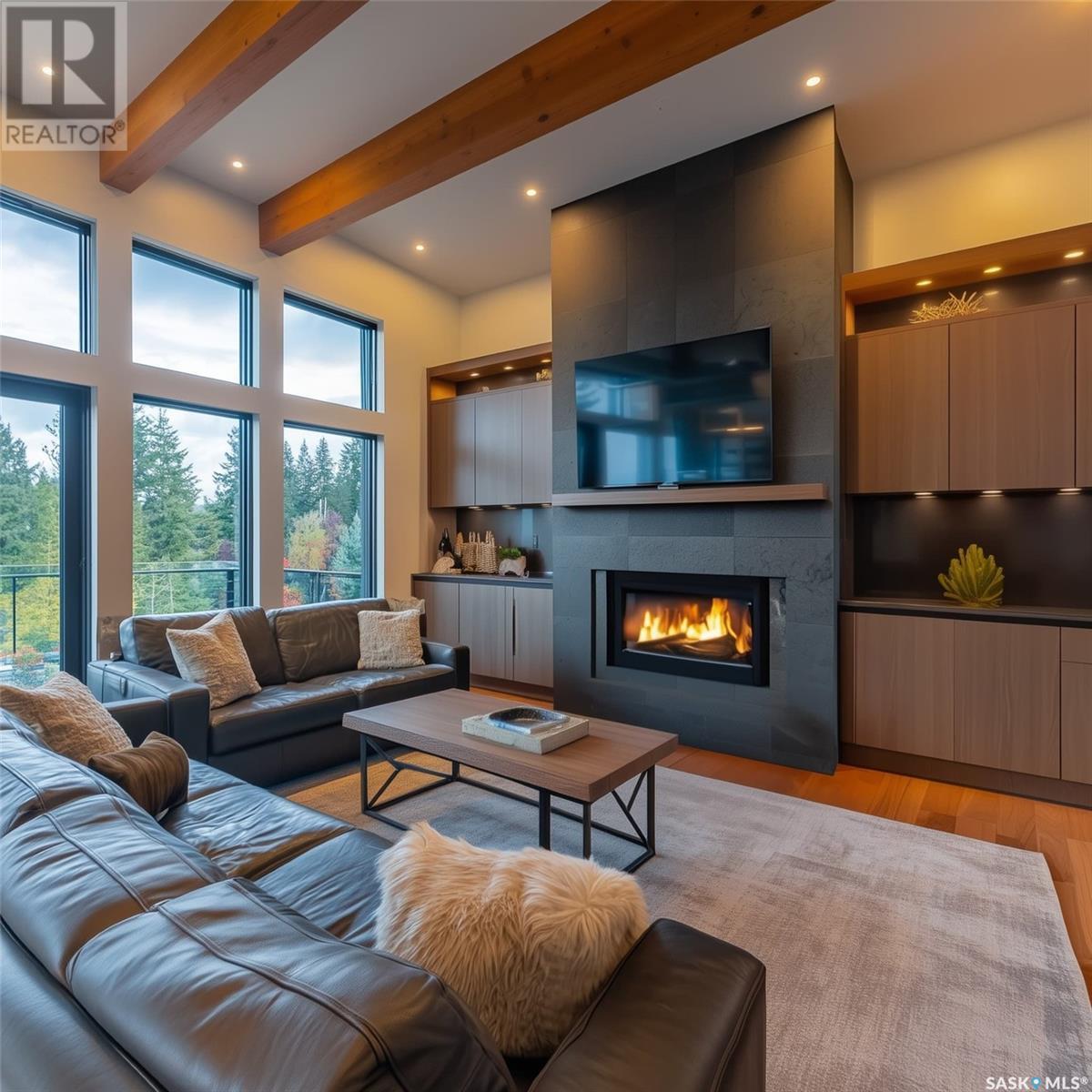 Property at 6 Edgemont East image 2