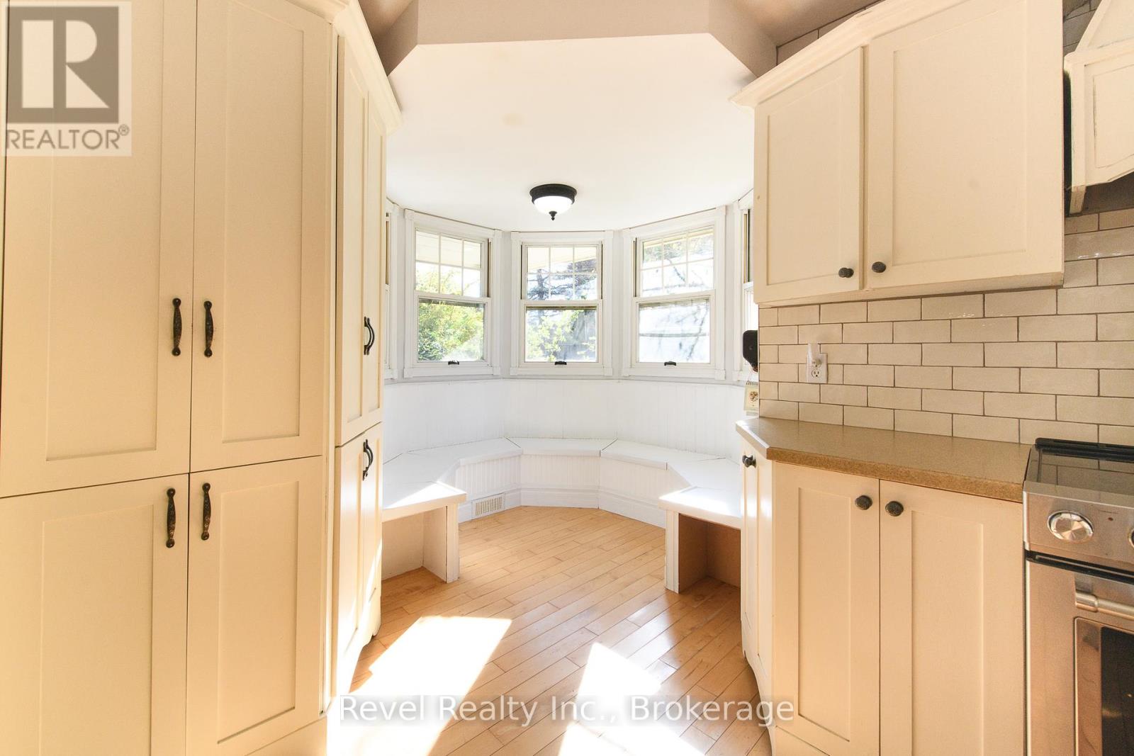 18 Homestead Drive, Clearview, Ontario  L9Y 3Y9 - Photo 12 - S10439099